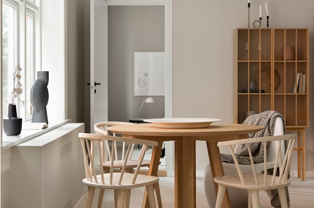 Pflege von Eichenholz-Möbeln